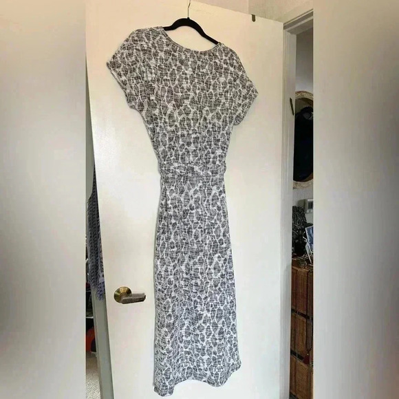 NWT Anthropologie Belted Maxi Dress with Side Slits by Dolan - Picture 4 of 11